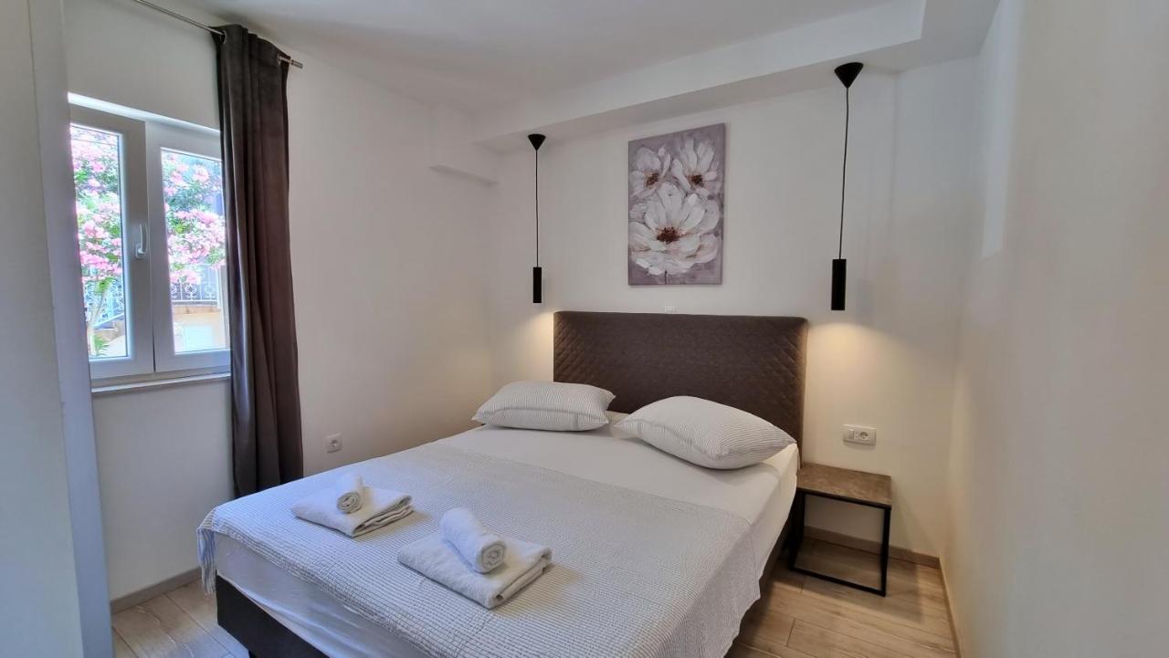 Apartments Zorica Duće Exterior foto