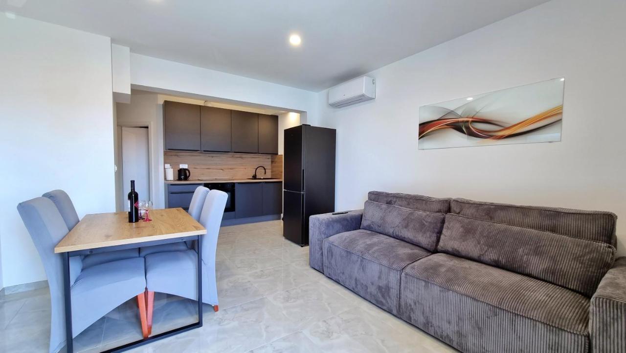 Apartments Zorica Duće Exterior foto