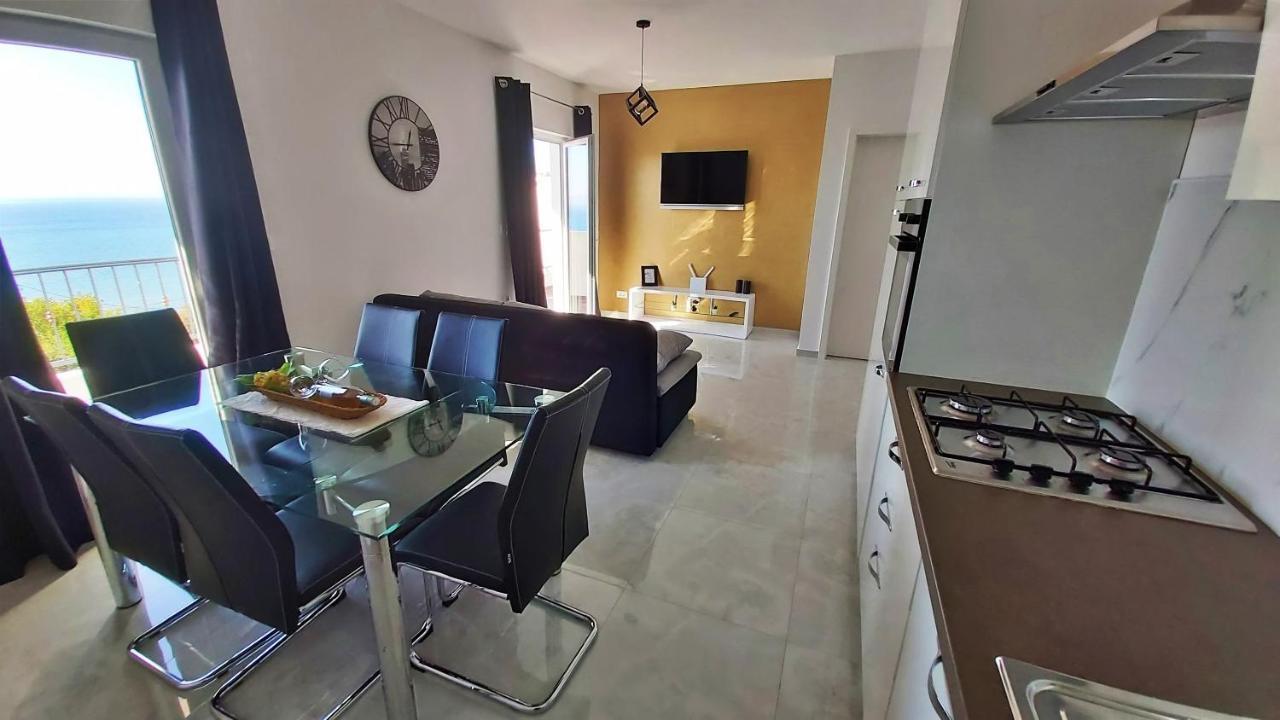 Apartments Zorica Duće Exterior foto