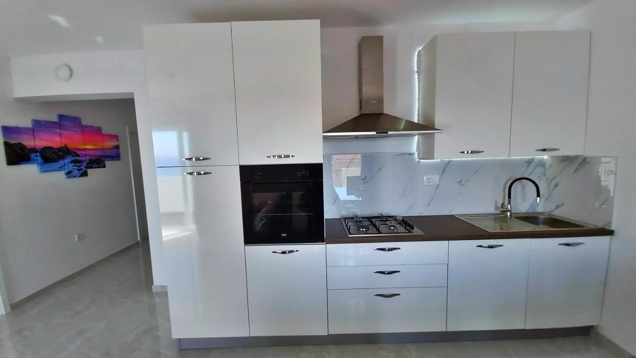 Apartments Zorica Duće Exterior foto